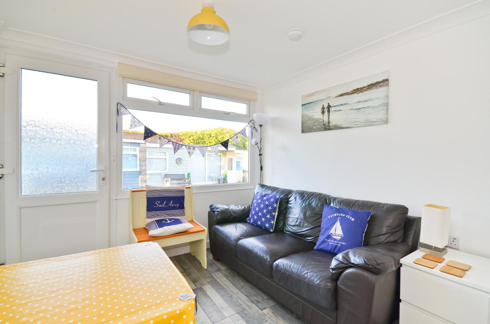 Chalet Breezy - Isle Of Wight